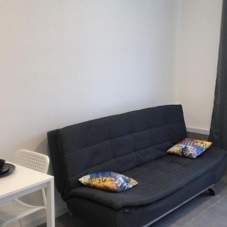 Isramax Low-Cost Apartment Near The Sea. Bat Yam Exterior photo